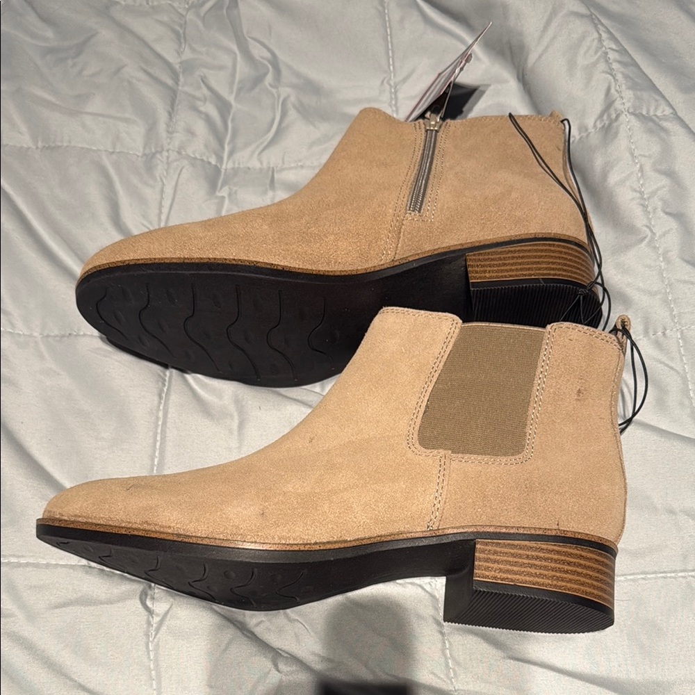 Tan Ankle Boots - Picture 4 of 8